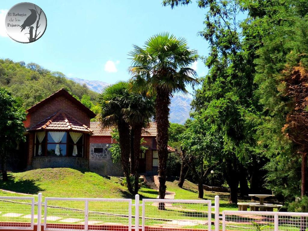 Cabanas El Refugio De Los Pajaros Villa de Merlo Exterior photo
